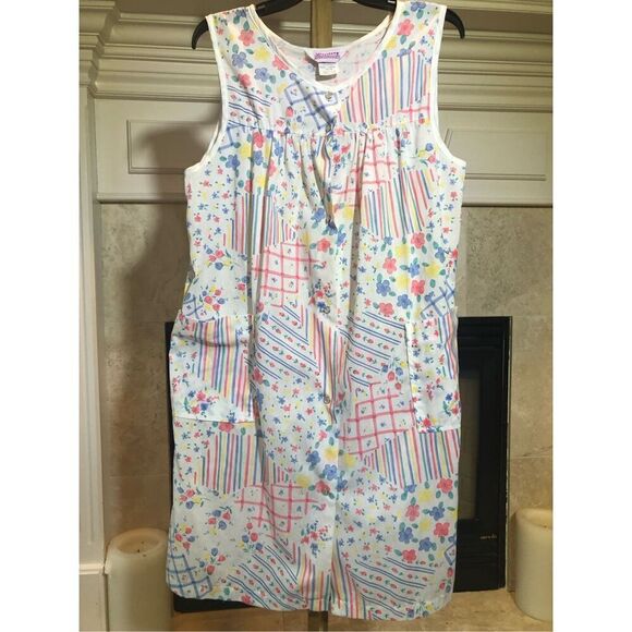 Dreamcoats Women’s White Floral Pattern Sleep Night Dress Size L (16-18) - Picture 1 of 7